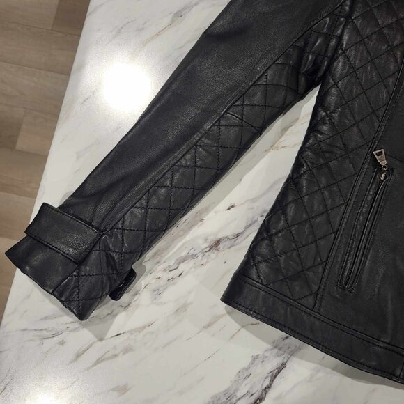 Ladies Leather Jacket - Picture 14 of 14